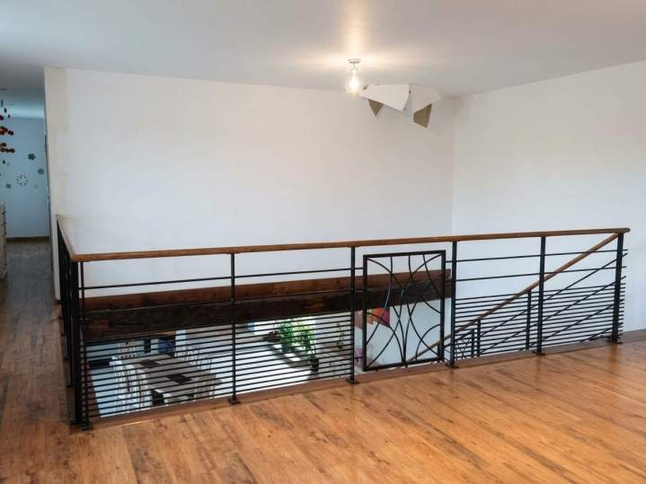 Garde-corps de mezzanine en métal et en bois Châtillon-sur-Seine